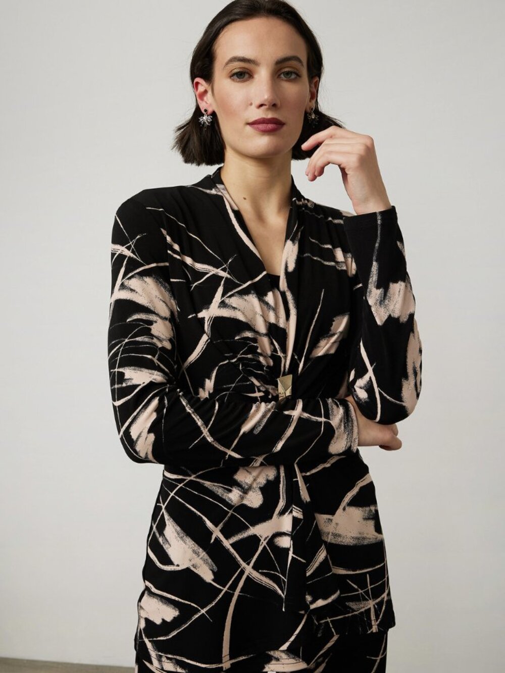 Joseph Ribkoff Abstract Wrap Blazer in Black & Tan Size 6
